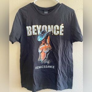 Beyoncé‎ Renaissance 2023 World Tour T - Shirt size Medium